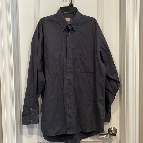 Men’s button up shirt. - Picture 1 of 3